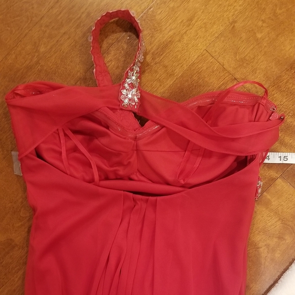 Formal Open Back Dress w/Sequined Shoulder Strap - Picture 7 of 12